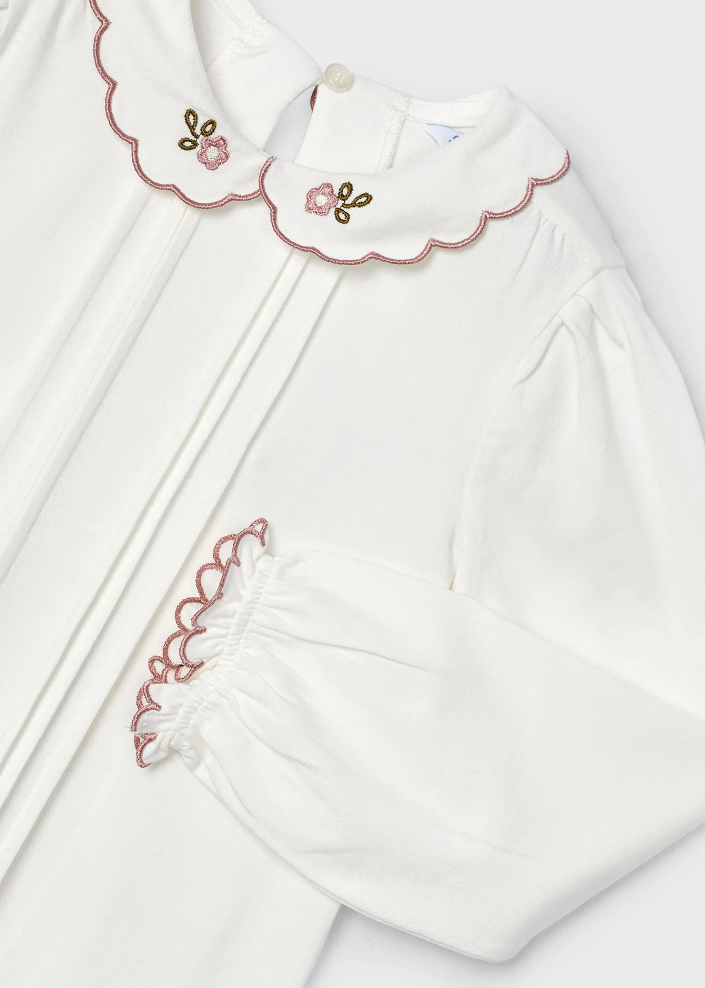 blusa_gola_bordada_menina_1.webp Mayoral Blusa gola bordada menina