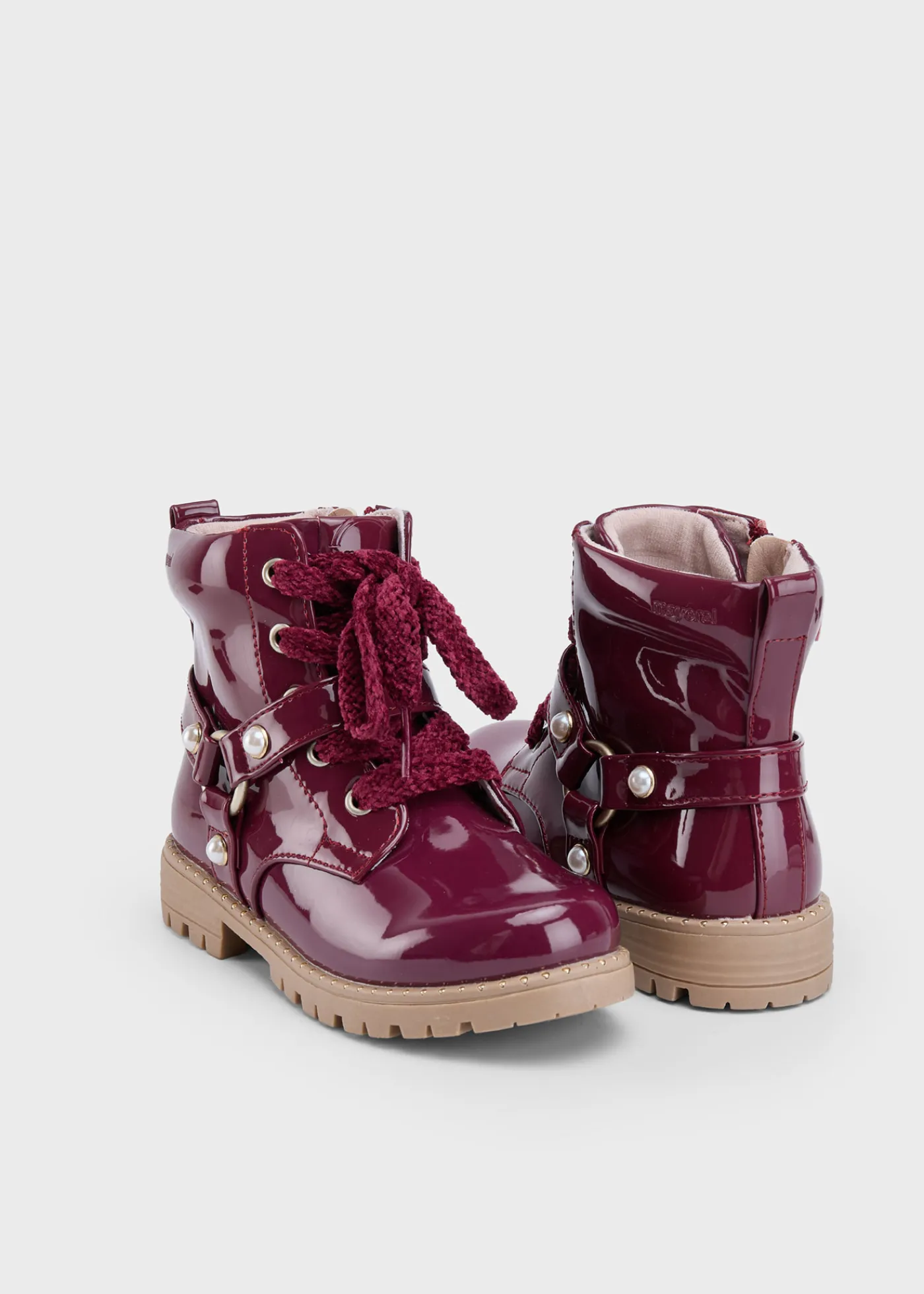 botins_biker_charol_menina_1-1.webp Mayoral Botins biker charol menina