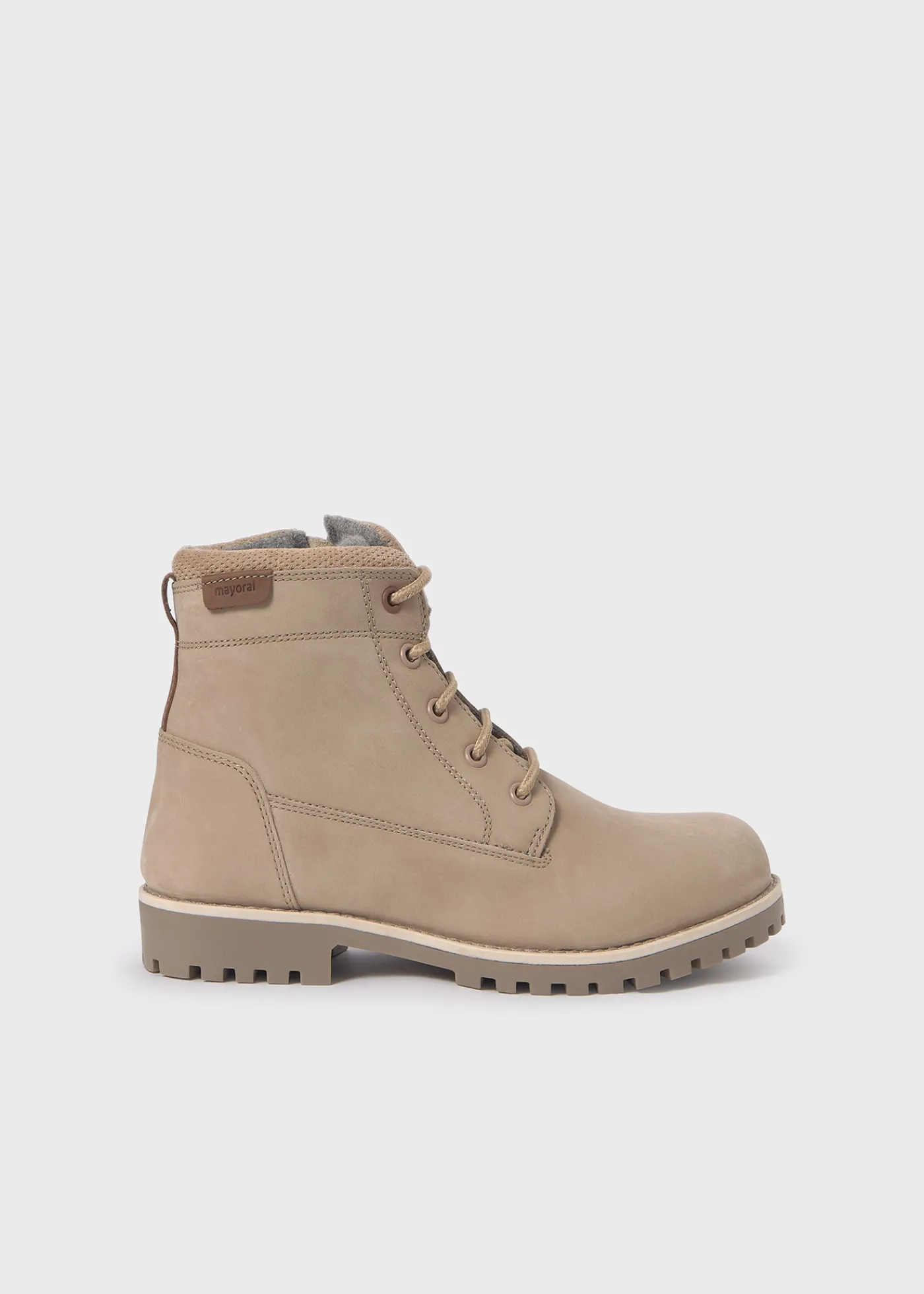 botins_montanha_nobuck_rapaz_0.webp Mayoral Botins montanha nobuck rapaz