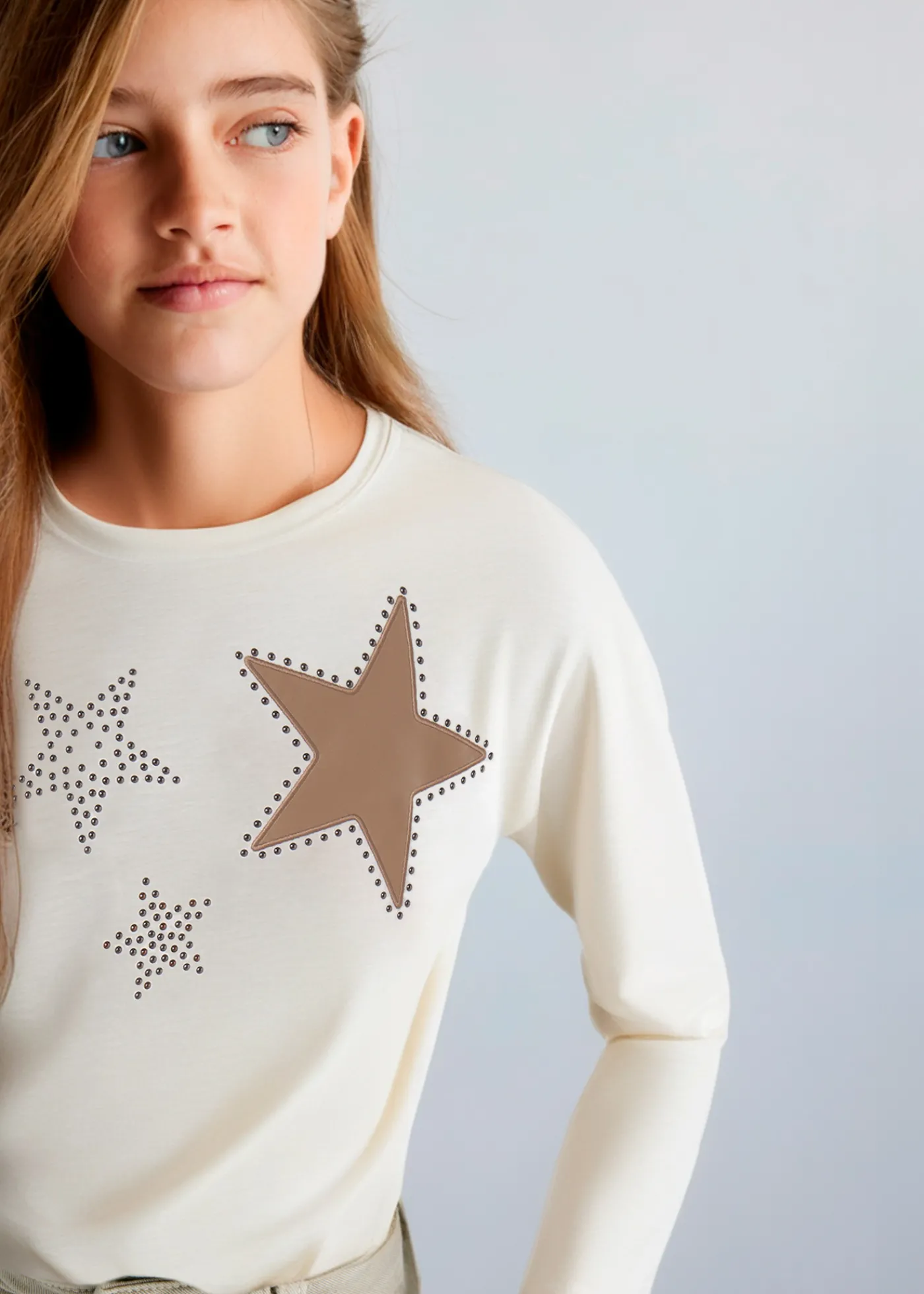 camisola_detalhe_strass_rapariga_0-1.webp Mayoral Camisola detalhe strass rapariga