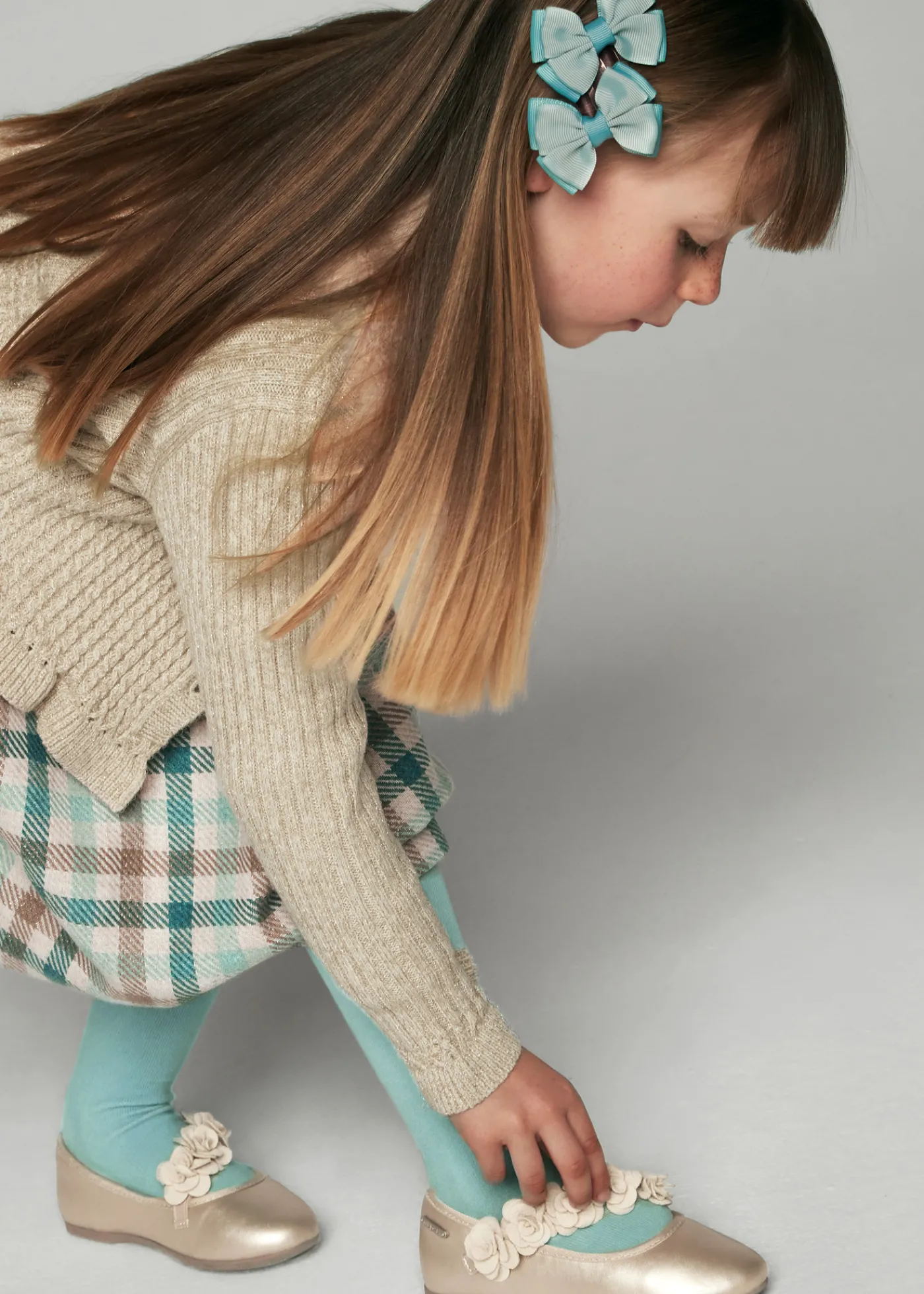 casaco_tricot_gola_pelo_menina_1-3.webp Mayoral Casaco tricot gola pelo menina