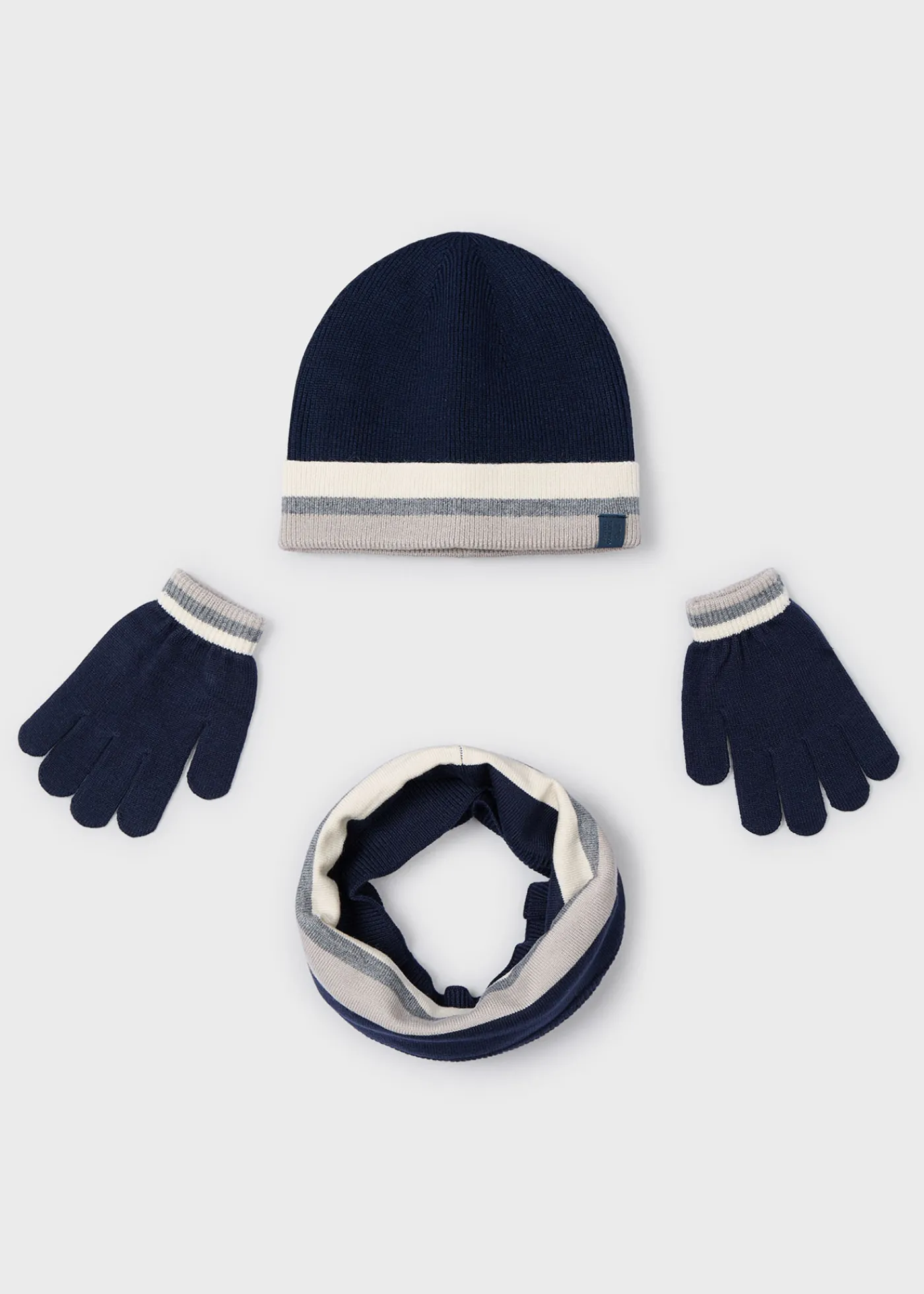 conjunto__peas_gorro_menino_0.webp Mayoral Conjunto 3 peças gorro menino