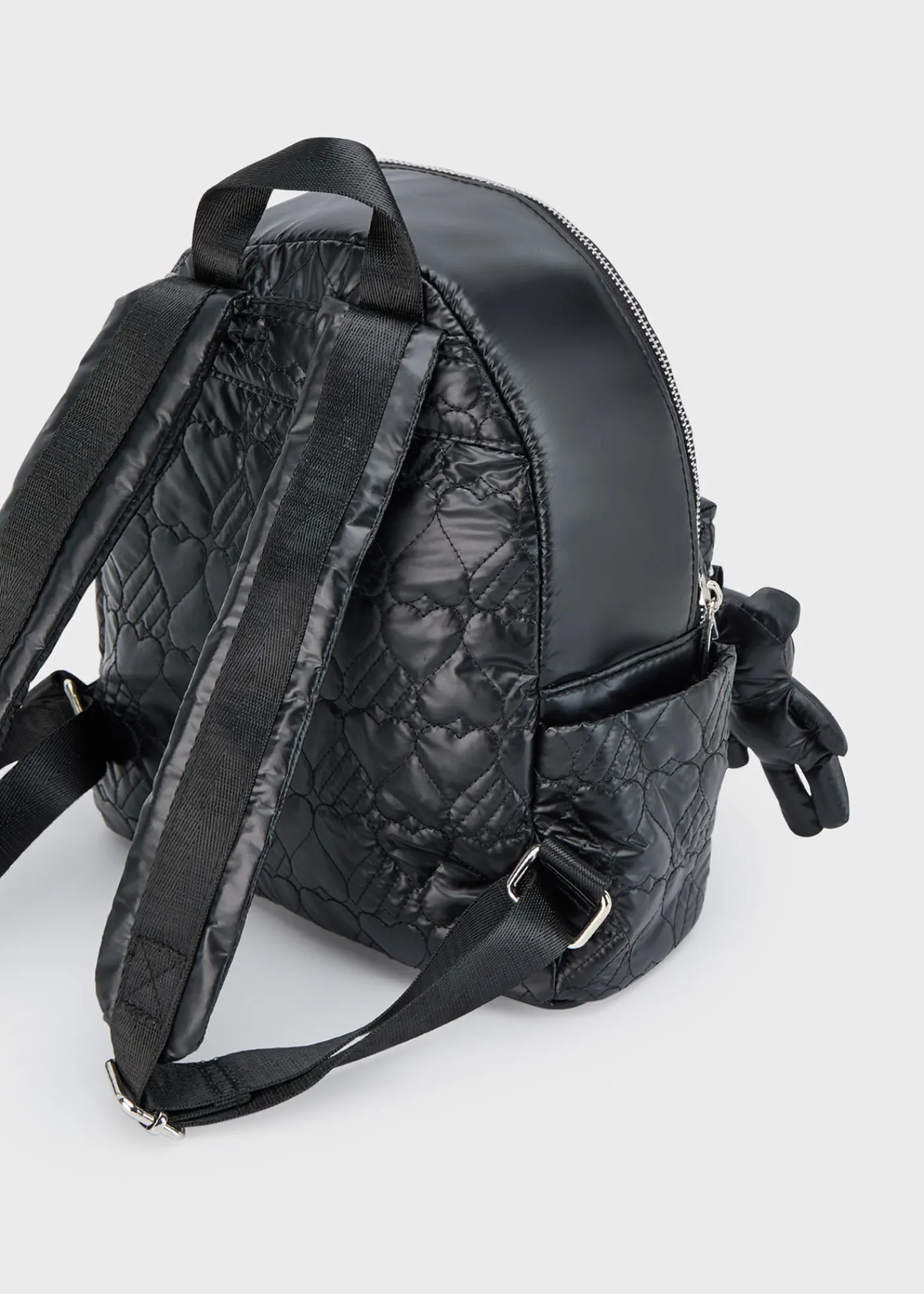 mochila_acolchoada_metalizada_menina_2-1.webp Mayoral Mochila acolchoada metalizada menina