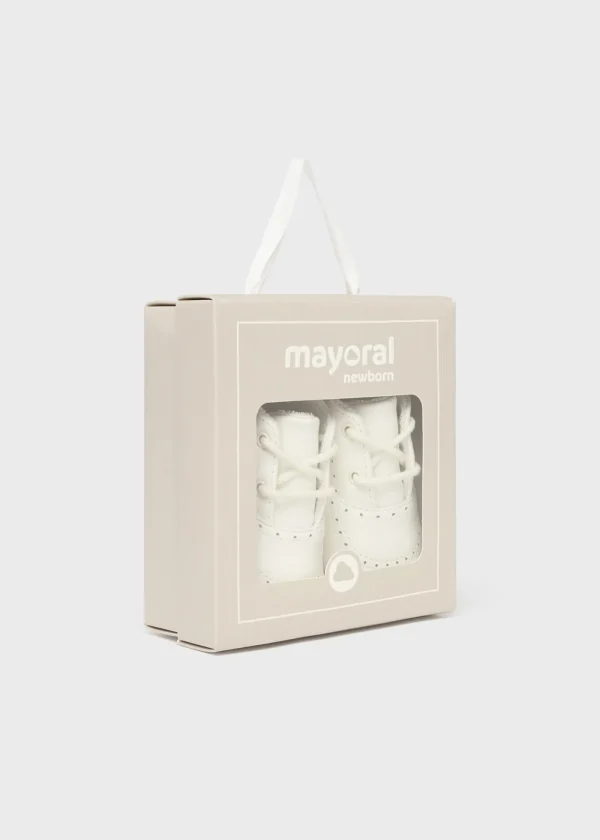 Mayoral Sapato perfurado recém nascido